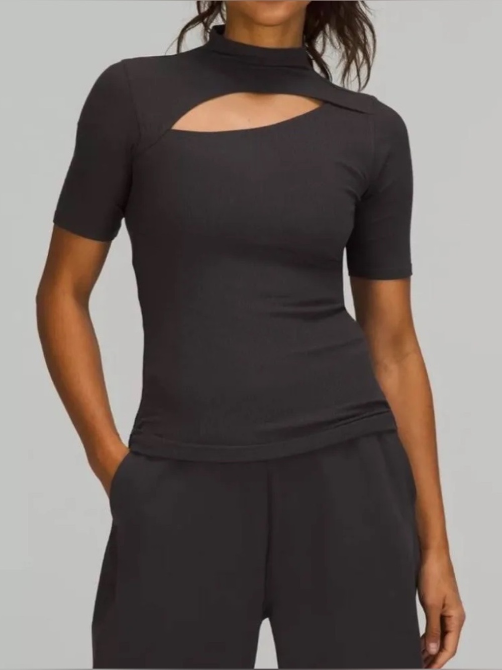 Lululemon LA Tight To Body Keyhole Ribbed Short Sleeve Top Sz 4